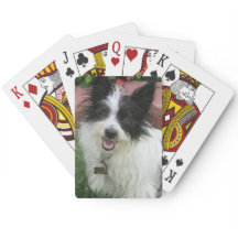 Cartes de jeu avec des chiens