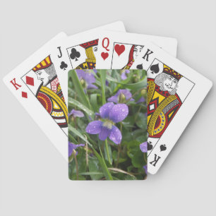 Cartes de jeu pluvieuses de violettes