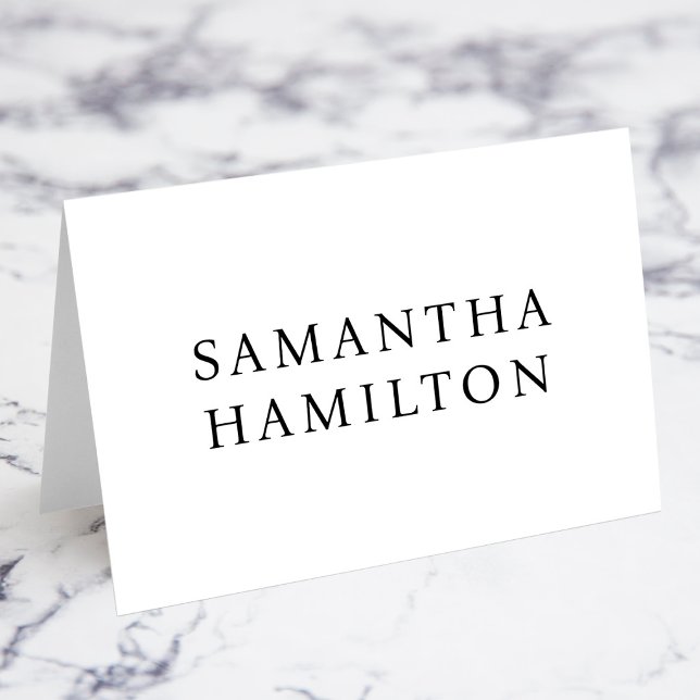 Cartes de nom minimalistes modernes BN (Black Names Modern Minimalist Bona Nova Font Name Place Cards)