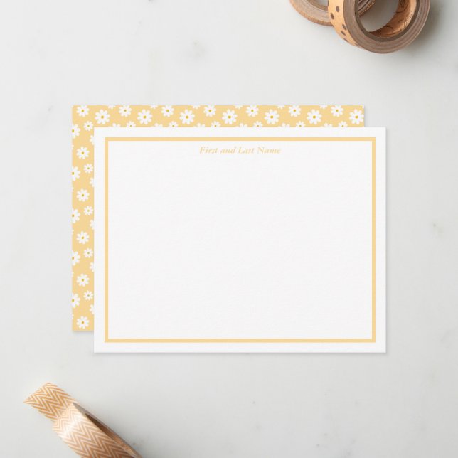 Cartes de notes jaunes à motif de marguerite blanc (Devant/Arrière en situation)