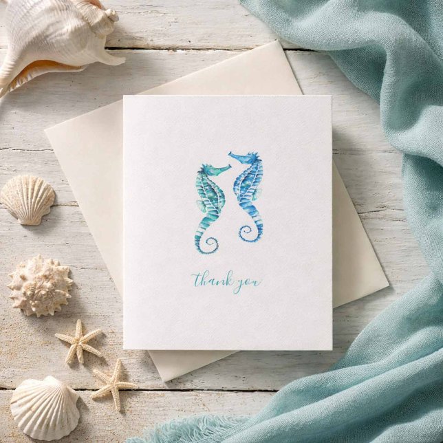 Cartes de remerciement de plage Hippocampes bleus (Beach Wedding thank you cards folded watercolor blue seahorses Victoria Grigaliunas Do Tell A Belle)