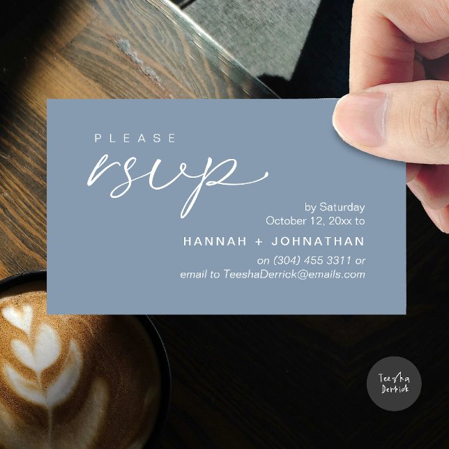 Cartes de réponse de rappel pour les invitations d (Modern Romantic Wedding Invites RSVP Reminder Card in Dusty Blue)