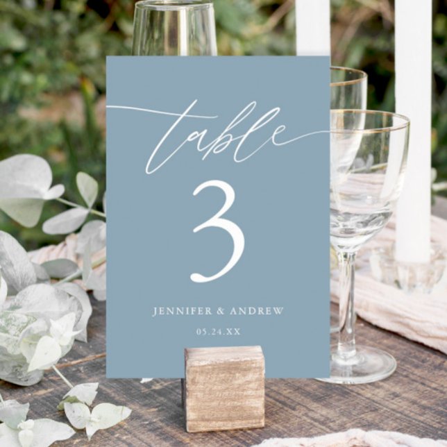 Cartes de siège Mariage de calligraphie bleu pouss (Créateur téléchargé)