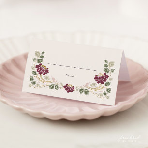 Cartes de table pliées Art Nouveau florales burgun