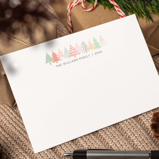 CARTES DE VŒUX FAMILIALES POUR LES FÊTES Sapin de  (Personalized Holiday Notecards with Family Name & Pastel Doodled Tree Border")