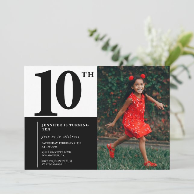 Cartes d'invitation pour les 10 ans Élégant Chic (Debout devant)