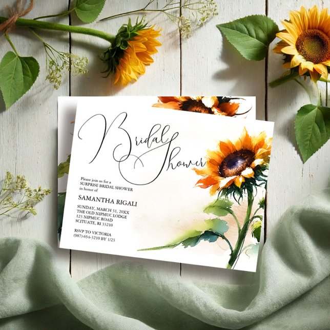 Cartes d'invitation pour une fête de mariage champ (Sunflower bridal shower invitations feature rustic floral design for a fall event.)