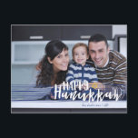 Cartes postales de l'Hanoukka Star of David Photo<br><div class="desc">Les cartes postales Happy Hanoukka Star of David Holiday Photo sont élégantes et mignonnes pour tous vos amis et votre famille en cette période de vacances. Customisez le texte avec votre nom de famille et l'année et échangez la photo pour une photo de vos enfants, de votre animal de compagnie...</div>