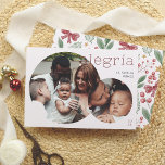 Cartes Pour Fêtes Annuelles Alegría | Tarjeta Navideña Moderna con 2 Fotos<br><div class="desc">Elegante y moderna tarjeta de Navidad. El maladie présenta dos fotos en forma circulaire, dándole un toque contemporáneo a sus recuerdos más destacados. La foto más pequeña se superpone sobre la más grande. La palabra "Alegría" aparece en tipografía minimalista de color rojo en la esquina superior y el nombre de...</div>