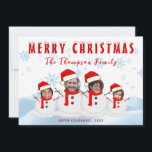 Cartes Pour Fêtes Annuelles Amusant Snowman Famille Joyeux Noël Photo<br><div class="desc">Célébrez la saison des Fêtes avec notre Funny Snowman Family Joyeux Noël Photo, un délicieux souvenir qui capture la joie des fêtes d'hiver. Cette charmante image présente une famille de bonhomme de neige fantaisiste, avec des expressions ludiques qui incarnent l'esprit de convivialité. Parfait pour les cartes de fin de année...</div>
