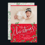 Cartes Pour Fêtes Annuelles Annonces de naissance photo de bébé de Noël Holly<br><div class="desc">Les mots Joyeux Noël, feuille et baies blanches mettent en avant la photo de votre nouveau-né préféré avec vos noms et salutations en lettres chic. L'information de naissance de votre bébé sur le dos. **AJOUTER d'autres photos sur le dos, aussi! Sélectionnez Matte pour le papier le plus lourd et la...</div>