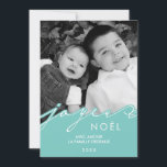Cartes Pour Fêtes Annuelles Aqua Joyeux Noël Photo<br><div class="desc">Personnalisez ces cartes photo de Noël modernes et uniques avec vos photos de famille préférées et vos messages personnalisés.</div>
