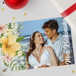 Cartes Pour Fêtes Annuelles Aquarelle Flore tropicale Mele Kalikimaka<br><div class="desc">Ces Cartes de fin de année de photos de Noël Mele Kalikimaka réchaufferont le coeur de tous ceux que vous les envoyez en cette période de fêtes. Design présente une photo carré de votre choix décorée de fleurs hawaïennes exotiques colorées et de verdure tropicale.</div>