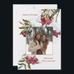 Cartes Pour Fêtes Annuelles Aquarelle rouge Baies d'hiver en photo neige<br><div class="desc">Jolie aquarelle style art botanique de Noël avec des grappes de baies d'hiver rouges et des feuilles sur une branche enneigée sur arrière - plan de texture fausse aquarelle avec des champs de modèle photo et de texte.</div>