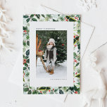 Cartes Pour Fêtes Annuelles Aquarelle Variée Winterberry Photo Noël<br><div class="desc">Envoyez une joie festive avec cette carte postale de Noël magnifiquement conçue avec de l'eau couleur de l'airelle et de doux feuilles verts variés. Le thème botanique apporte une touche naturelle et élégante à votre message de vacances. Ajoutez votre salutation personnelle pour créer une carte simple et chaleureuse pour vos...</div>