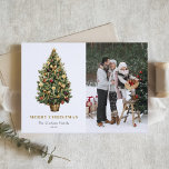 Cartes Pour Fêtes Annuelles Arbre de Noël vintage Waterton<br><div class="desc">Célébrez la saison avec cette carte photo de Noël élégante qui présente un arbre de Noël vintage aquarelle orné d'ornements rouge et or brillants et de rubans d'or délicats. Le style traditionnel apporte une nostalgie de vacances se sentir parfait pour envoyer des souhaits sincères. Customisez cette carte de Noël élégante...</div>