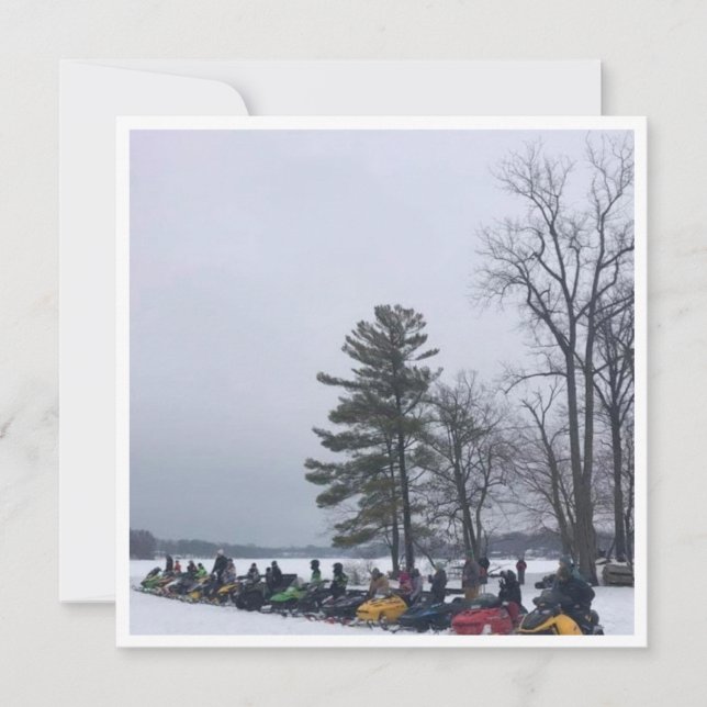 Cartes Pour Fêtes Annuelles Bande de Snowmobile sur le pin le lac Michigan (Devant)