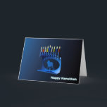 Cartes Pour Fêtes Annuelles Bleu brillant Chanukkah Menorah<br><div class="desc">Une menorah moderne,  métallique,  bleue de Chanukkah,  avec un lion en silhouette,  contre un arrière - plan sombre et nocturne. Les neuf bougies sont allumées. Le texte "Happy Hanoukka" apparaît également en bleu et blanc brillant.</div>