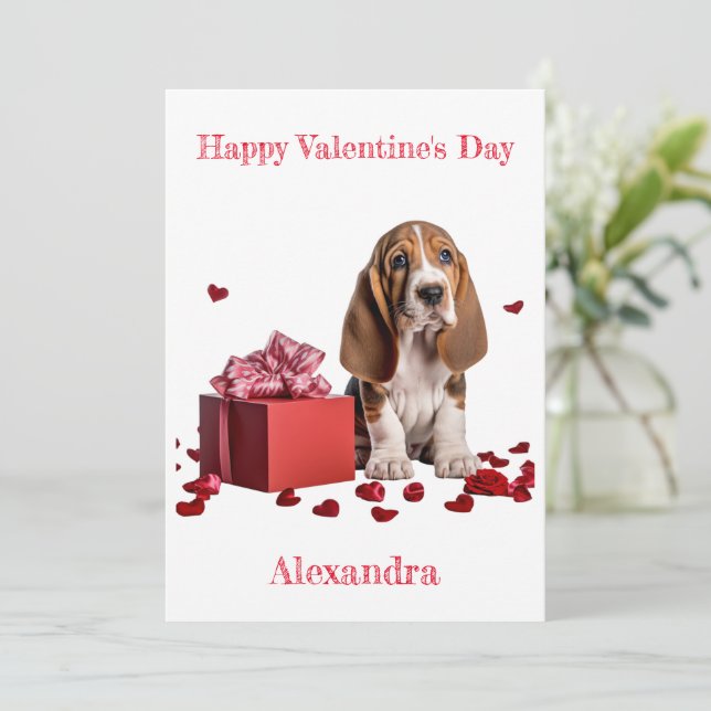 Cartes Pour Fêtes Annuelles Boîte cadeau Rouge Basset Hound personnalisée Vale (Debout devant)