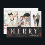 Cartes Pour Fêtes Annuelles Botaniques typographiques 3 Photo Joyeux<br><div class="desc">Carte postale. Entièrement personnalisable de toutes les manières possibles, cette nouvelle collection de cartes de vacances présente nos baies d'hiver peintes à la main et des oeuvres d'art sur le feuillage. Des salutations modernes audacieuses entrelacées entre les oeuvres d'art font une déclaration typographique fantaisiste qui se démarque. Cette collection comprend...</div>