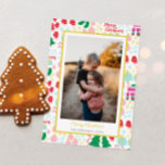 Cartes Pour Fêtes Annuelles Bright Happy Christmas Motif Photo<br><div class="desc">Soyez joyeux et lumineux avec cette carte de vacances colorée à motifs de Noël - personnalisable avec votre photo et message personnel à vos proches.</div>