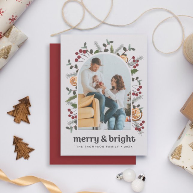 Cartes Pour Fêtes Annuelles Cadre Arc moderne Famille Photo Noël Botanique (Merry and Bright holiday arch foliage family photo christmas card)