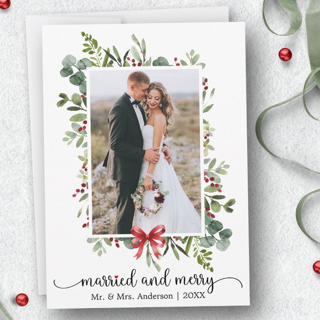 Cartes Pour Fêtes Annuelles Calligraphy Heart Married and Merry Red Bow Photo (Customize to change your personalized text size or text style.)