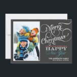Cartes Pour Fêtes Annuelles Chalkboard Christmas Holiday Photo Flat Card<br><div class="desc">Fun et festif Joyeux Noël salutations avec cadre photo sur tableau noir arrière - plan et élégante typographie rétro avec script rapide calligraphie lettrage. Ajoutez vos photos de famille de vacances préférées et customisez le texte. Une façon contemporaine d'envoyer des voeux de vacances d'hiver à tous vos amis et ceux...</div>