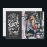 Cartes Pour Fêtes Annuelles Chalkboard O Holy Night Lyrics Christmas Photo<br><div class="desc">O Holy Night les étoiles brillent. Envoyez des voeux et des souhaits de vacances à votre famille et à vos amis avec cette carte à plat rustique de Noël. Il dispose d'un script de craie rustique avec un arrière - plan de tableau de bord faux. Ce carte photo de la...</div>