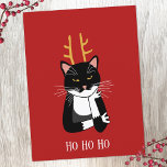 Cartes Pour Fêtes Annuelles Chat de Noël sarcastique drôle<br><div class="desc">Un chat tuxedo noir et blanc sarcastique,  agacé et peu enthousiaste avec des bois de Noël. Ho ho,  et tout ça. Personnalisez en modifiant ou en supprimant le texte.</div>