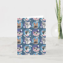 Chien de taureau et boxer français amusant