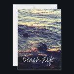 Cartes Pour Fêtes Annuelles Citations de la vie de plage Vagues Océan Coucher<br><div class="desc">Imprimé avec une scène belle et sereine de belles vagues de l'océan sur la plage !</div>