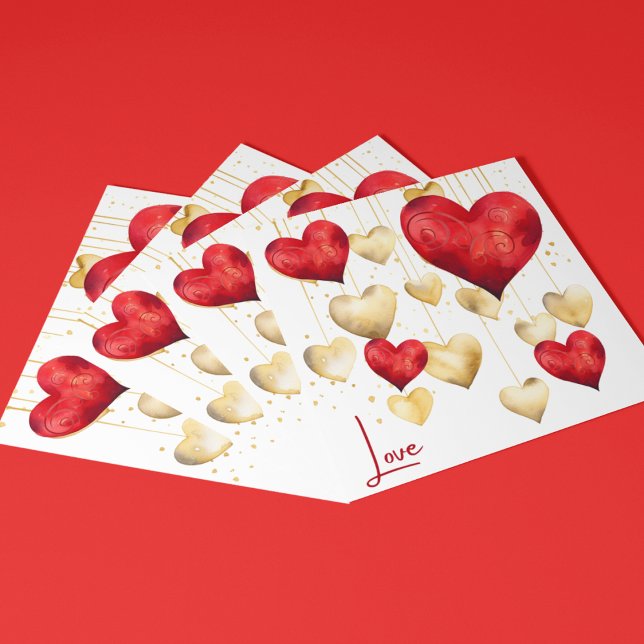 Cartes Pour Fêtes Annuelles Coeurs romantiques rouges et dorés (Romantic red and gold hearts on customizable Valentine's Day cards for your loved ones.)