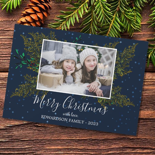 Cartes Pour Fêtes Annuelles Collage photo de famille rustique Joyeux Noël cart (Beautiful winter greenery, botanical Merry Christmas photo Holiday card. )