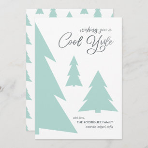 Cartes Pour Fêtes Annuelles Cool moderne Yule Script Light Green Trees
