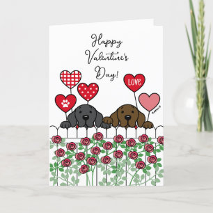 Cartes Pour Fêtes Annuelles Deux Labradors regardant des roses de dessin animé