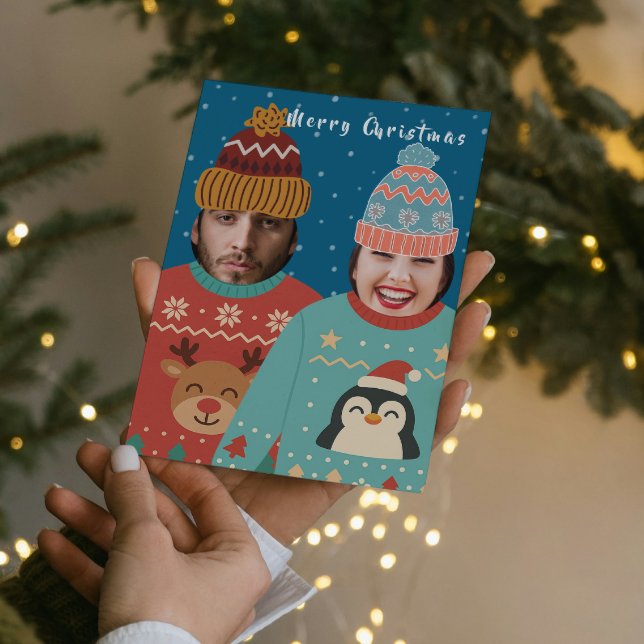 Cartes Pour Fêtes Annuelles Drôle Photo Personalized Christmas Jumper (Funny Photo Personalized Christmas Jumper Holiday Card by Ricaso. Add your own faces, couples cards)