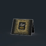 Cartes Pour Fêtes Annuelles Éclairer la nuit Elegant Parties scintillant OR Ha<br><div class="desc">Allumez les nuits ce Chanukah et faites sourire Friends & Family avec cette élégante carte de voeux Chanukkah. Gold on BLACK confetti est la toile de fond parfaite pour ce message festif d'Hanoukka. Inclut le mot hébreu "CHANUKAH" Faites de cette carte votre propre message personnel à l'intérieur. Vous avez besoin...</div>