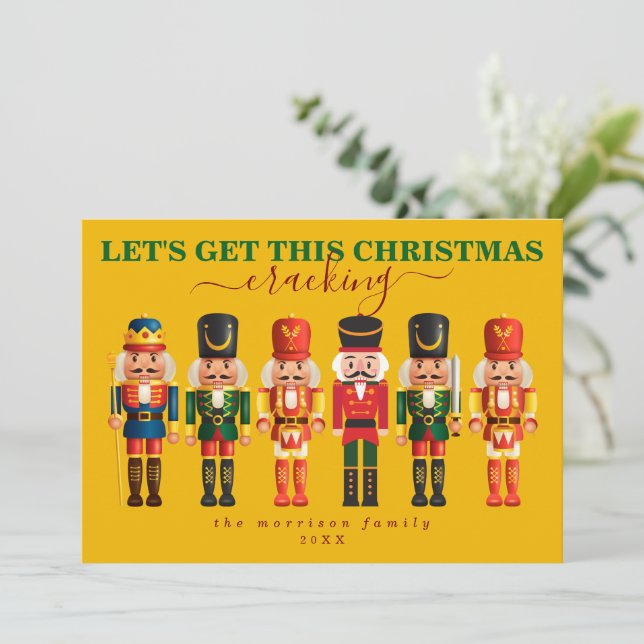 Cartes Pour Fêtes Annuelles Élégant Moderne Funny Jaune Noisette Noël (Debout devant)