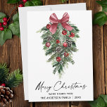Cartes Pour Fêtes Annuelles Élégante aquarelle Pins Calligraphie Encre Noël<br><div class="desc">Élégante Calligraphie moderne Encre Script Aquarelle Pins Végétation hivernale avec Bow Rouge Bourgogne Ornements de Noël,  cônes de pin et baies sèches Joyeux Noël Carte</div>