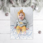 Cartes Pour Fêtes Annuelles Elégante main bleue Lettré Happy Hanoukka Photo<br><div class="desc">"Happy Hanoukka" sur photo avec support à motif optionnel avec texte. Ajoutez votre propre photo au dos si vous le souhaitez.</div>
