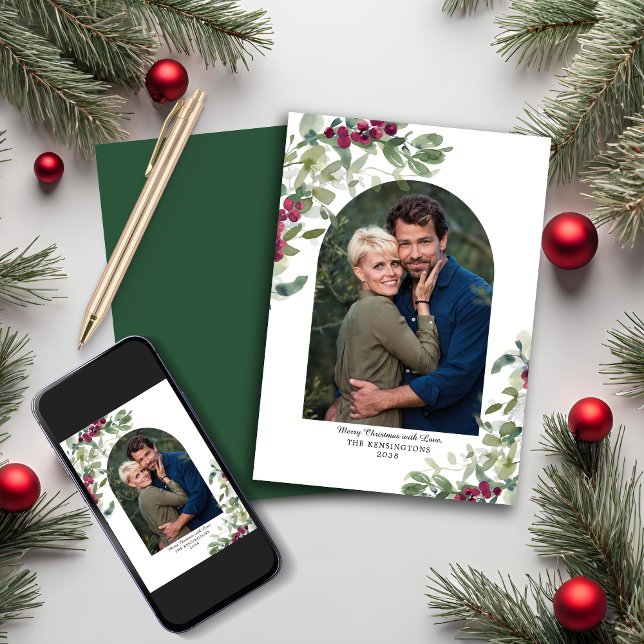 Cartes Pour Fêtes Annuelles Elégante verdure Berries Arch Photo de Noël (Elegant Greenery Berries Arch Christmas Photo Holiday Card)