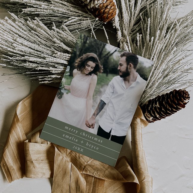 Cartes Pour Fêtes Annuelles EMELIA Green Simple Family Photo Joyeux Noël (EMELIA Green Simple Family Photo Merry Christmas Holiday Card)