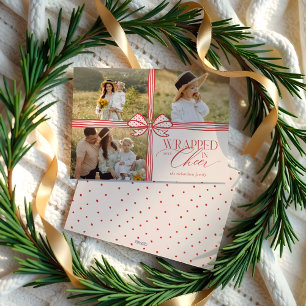 Cartes Pour Fêtes Annuelles Enveloppé dans la poitrine élégante Présente Photo