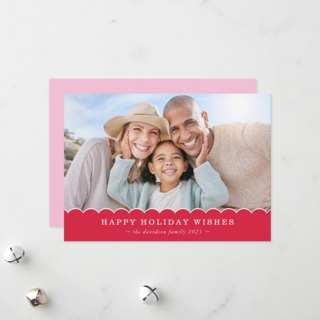 Cartes Pour Fêtes Annuelles FAMILY CHRISTMAS PHOTO cute fun scallop red pink (Devant/Arrière en situation)