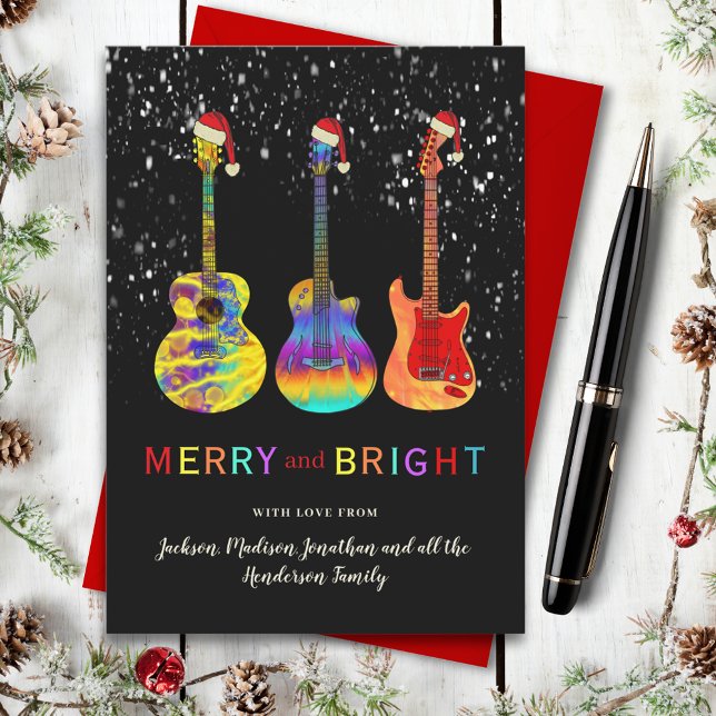 Cartes Pour Fêtes Annuelles Fantastique guitare Noël Joyeux et lumineux (Christmas guitars wearing Santa hats Merry and Bright music themed custom holiday greetings card)
