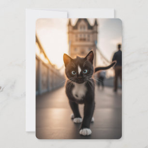 Cartes Pour Fêtes Annuelles Felini Traversant Tower Bridge : Une Queue de Lond