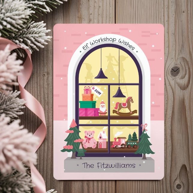 Cartes Pour Fêtes Annuelles Fenêtre Atelier de jouets de Noël rose père Noël E (Santa's Elves Pink Christmas Toy Workshop Window Holiday Card)