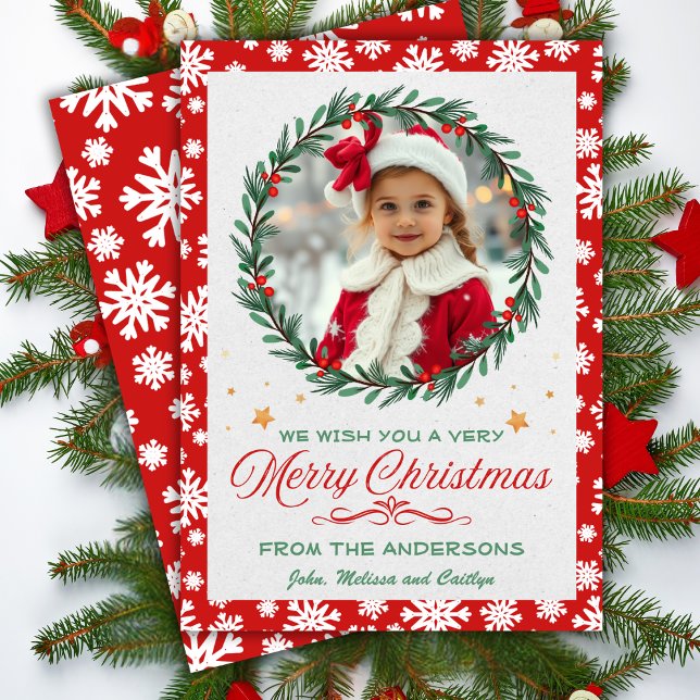 Cartes Pour Fêtes Annuelles Flocon de neige rouge et blanc avec couronne photo (Red & White Snowflake With Wreath Christmas Photo Holiday Card)