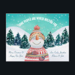 Cartes Pour Fêtes Annuelles Forêt De Snowman Certaines Personnes Vaut La Peine<br><div class="desc">Une jolie scène chrétienne avec un sentiment agréable d'envoyer votre famille et vos amis cette saison de vacances, avec cette aquarelle illustration d'un charmant bonhomme de neige souriant dans un casquette d'hiver et un chandail de Noël, dans une forêt enneigée. Courbé au-dessus du bonhomme de neige est la typographie pour...</div>